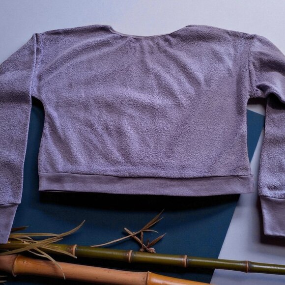 Good American 2 pack crop sweater for girl's size M, light green/light purple - Picture 6 of 6